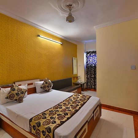 Hotel New Mg Residency Amritsar Extérieur photo