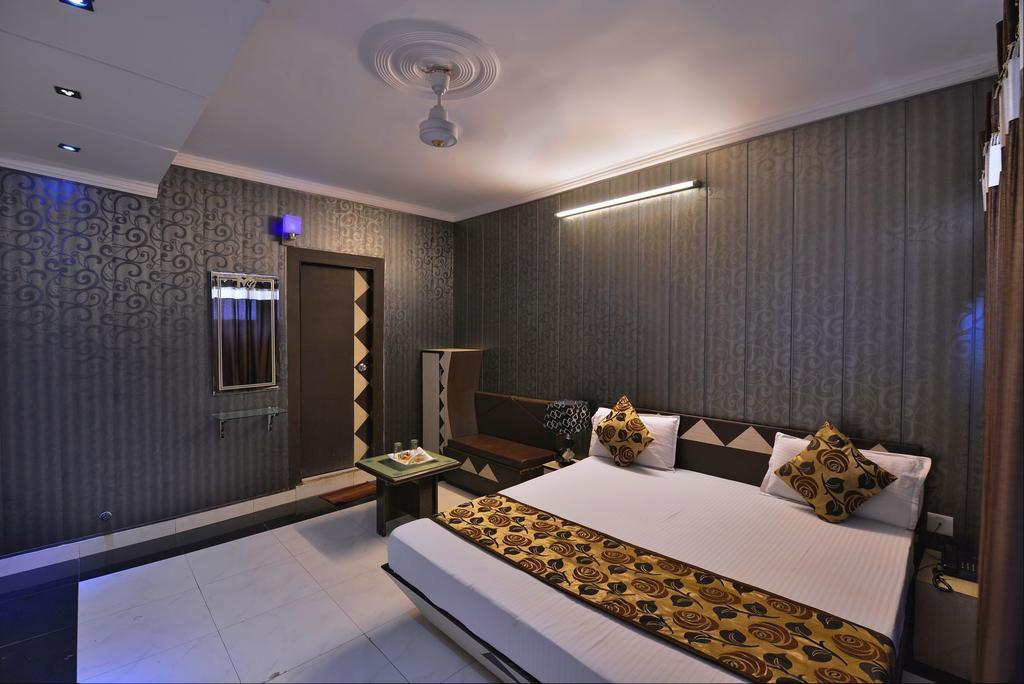 Hotel New Mg Residency Amritsar Extérieur photo